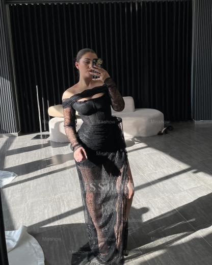 Sexy Black Off-The-Shoulder Long-Sleeve Column Evening Dress with Split