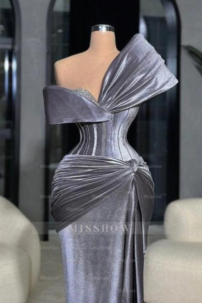 Simple Gray Off-The-Shoulder Sleeveless Mermaid Evening Dress with Ruffles