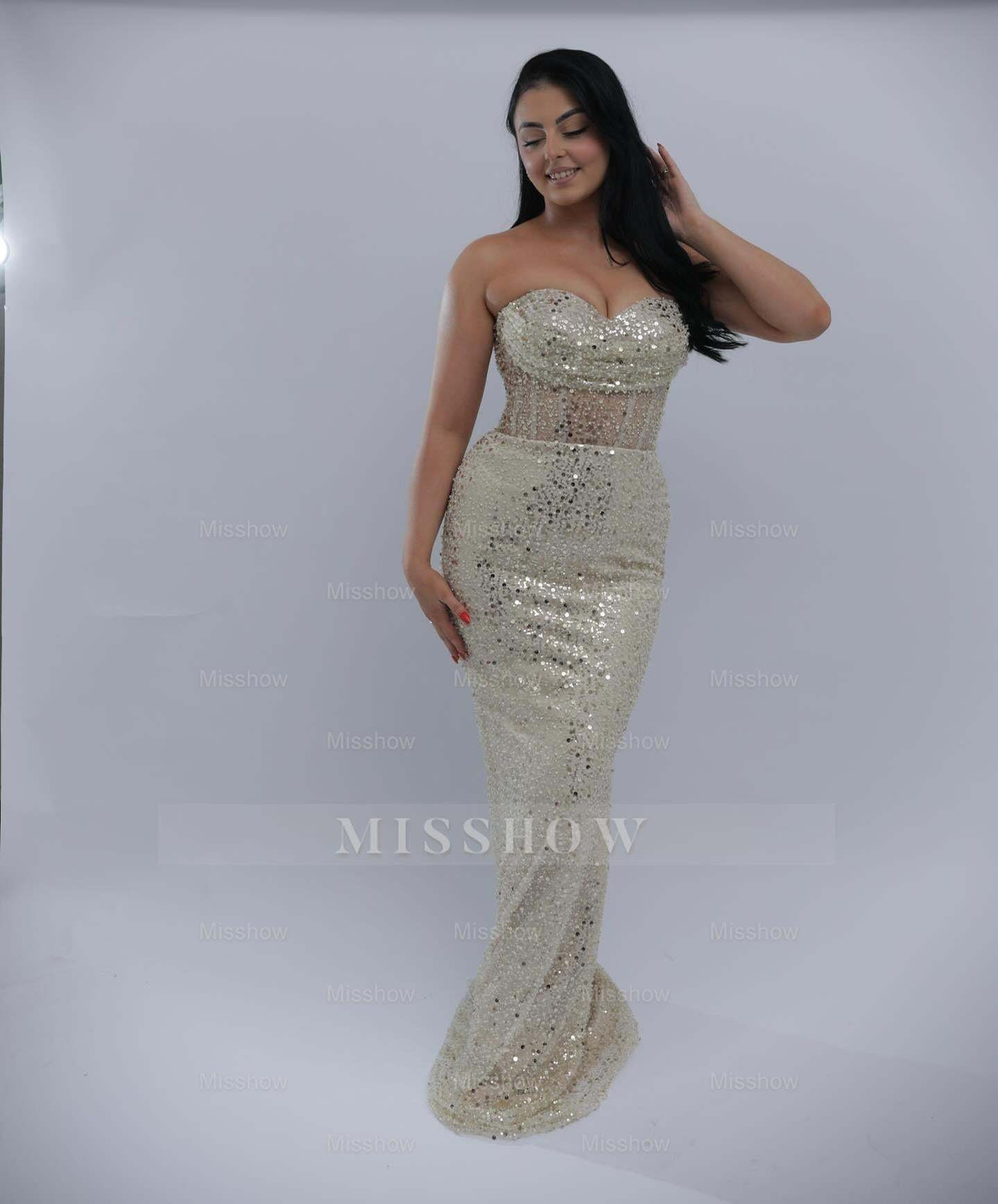 Simple Long Ivory Sweetheart Sleeveless Mermaid Evening Dress with Sequins and Sweep Train