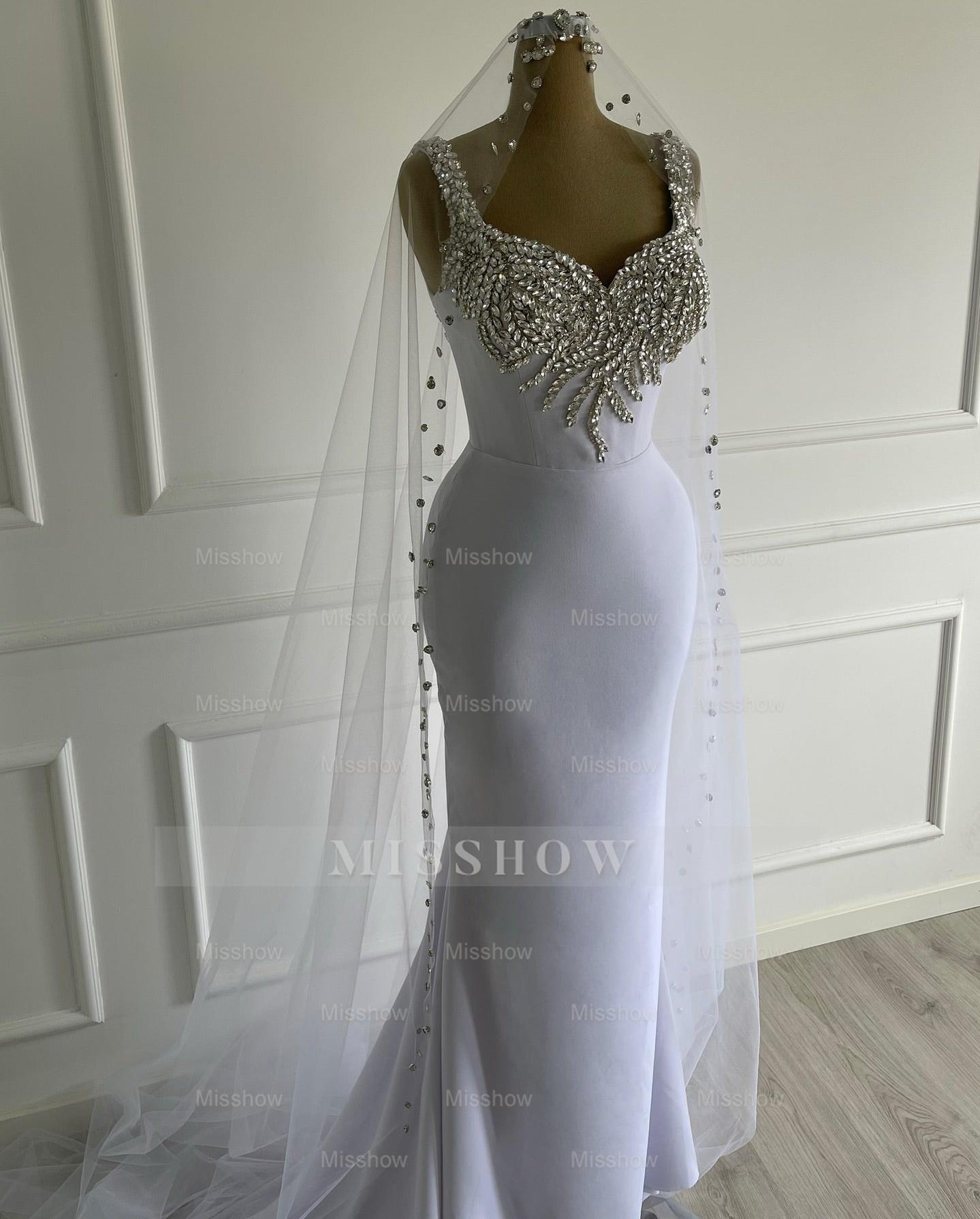 Simple White Sweetheart Sleeveless Mermaid Wedding Dress with Rhinestones
