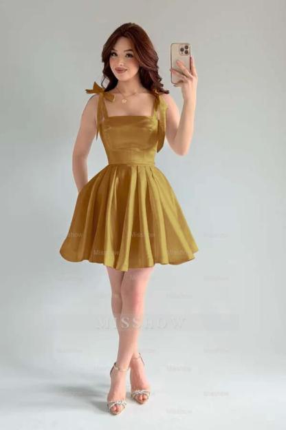 Spaghetti Strap Sleeveless Short A Line Formal Dress With Pleated