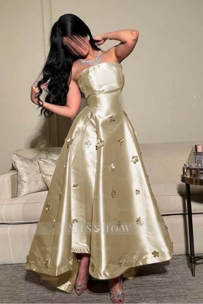 Strapless Sleeveless Long Formal Dress With Pleated Appliques