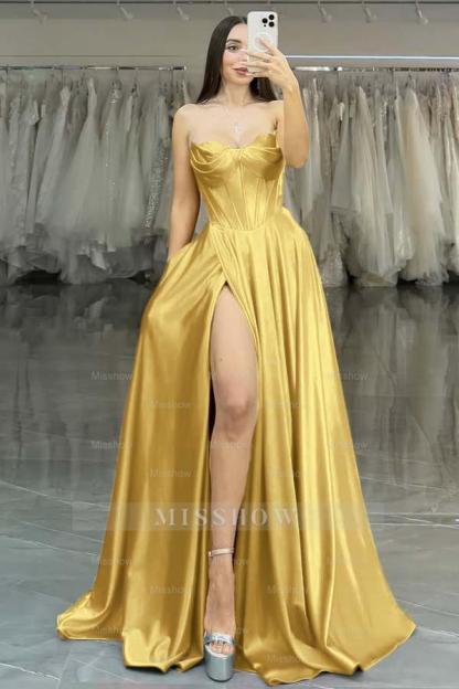 Strapless Sleeveless Long High Split Formal Dress With Pleated