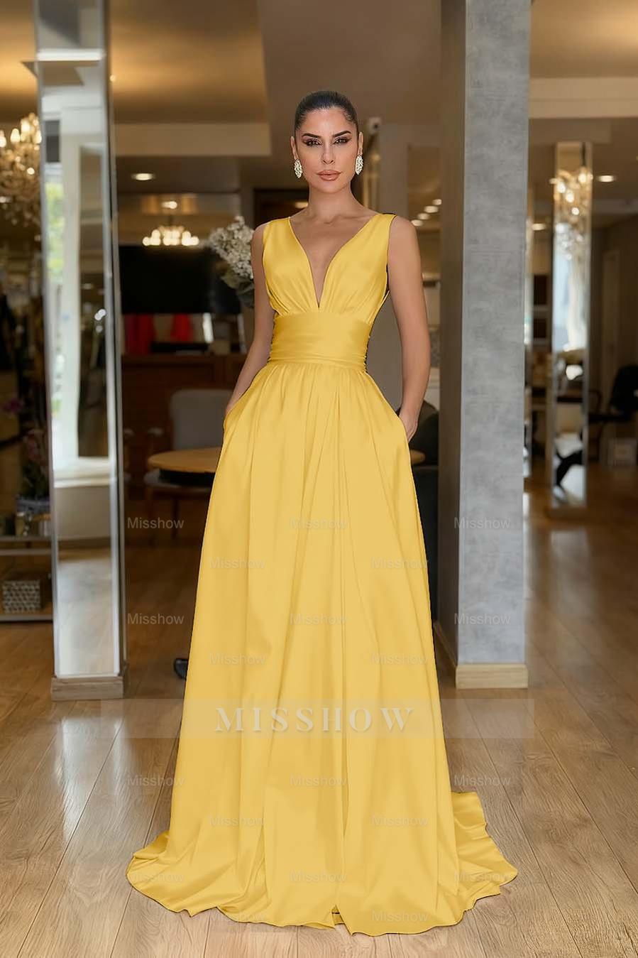 Straps Sleeveless High Waist Long Formal Dress With Pockets Pleated