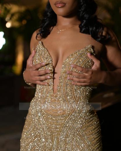 Stunning Long Gold V-Neck Sleeveless Mermaid Prom Dress with Beadings and Sequins