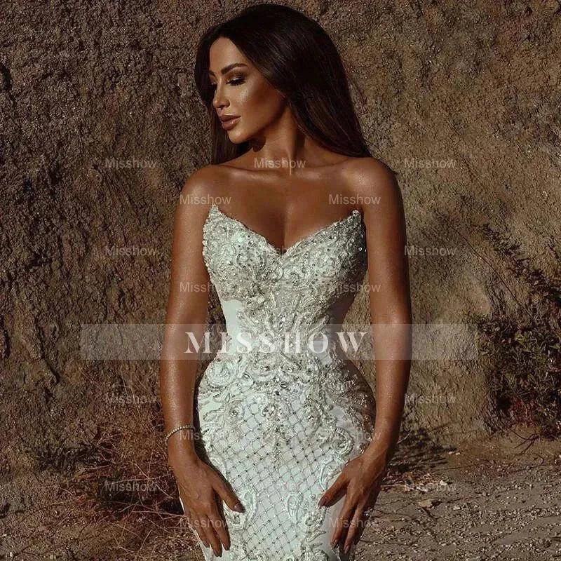 Stunning Sweetheart Beading Mermaid Wedding Gown Sleeveless Tulle Bridal Dress