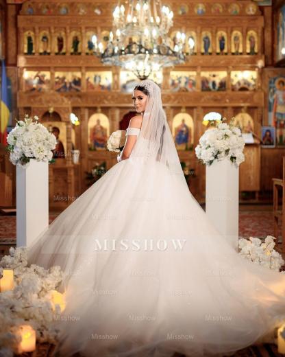 Stunning White Sweetheart Ball Gown Off-The-Shoulder Sleeveless Lace-Up Cathedral Train Tulle Wedding Dresses