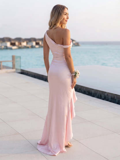 Trumpet Mermaid Off the Shoulder Sleeveless Bridesmaid Dresses with Split Side Ruffles