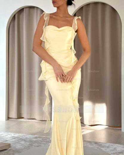 Unique Daffodil Sweetheart Sleeveless Backless Mermaid Evening Dress with Sweep Train
