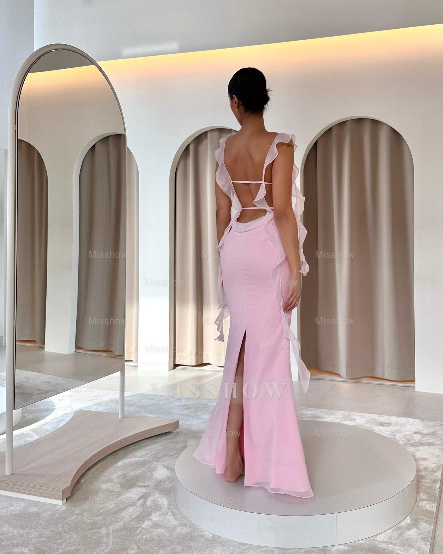 Unique Daffodil Sweetheart Sleeveless Backless Mermaid Evening Dress with Sweep Train