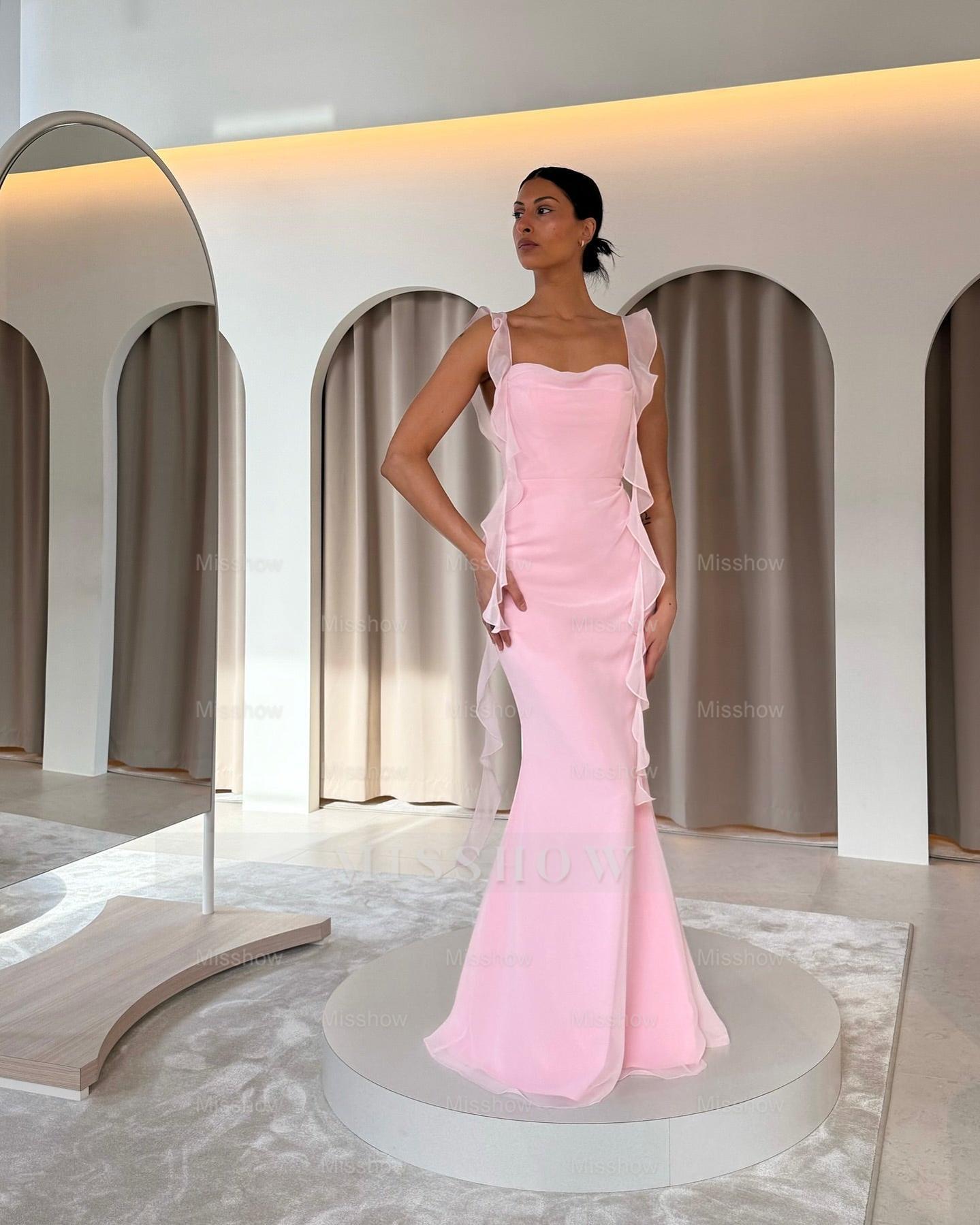 Unique Daffodil Sweetheart Sleeveless Backless Mermaid Evening Dress with Sweep Train