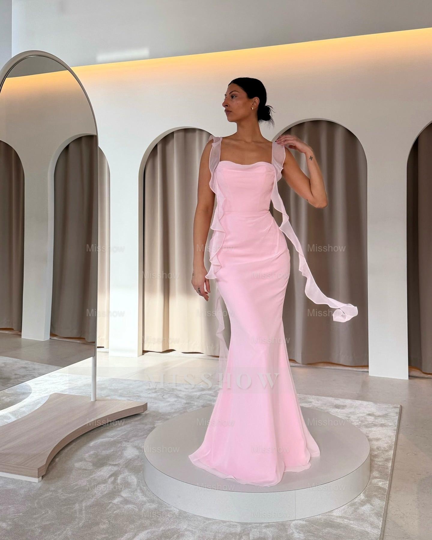 Unique Daffodil Sweetheart Sleeveless Backless Mermaid Evening Dress with Sweep Train