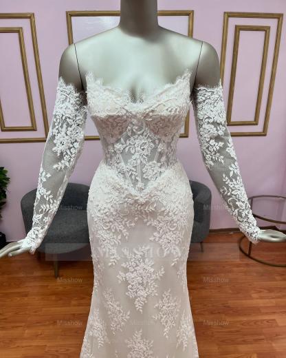 Vintage Ivory Sweetheart Long-Sleeve Mermaid Wedding Dress with Appliques