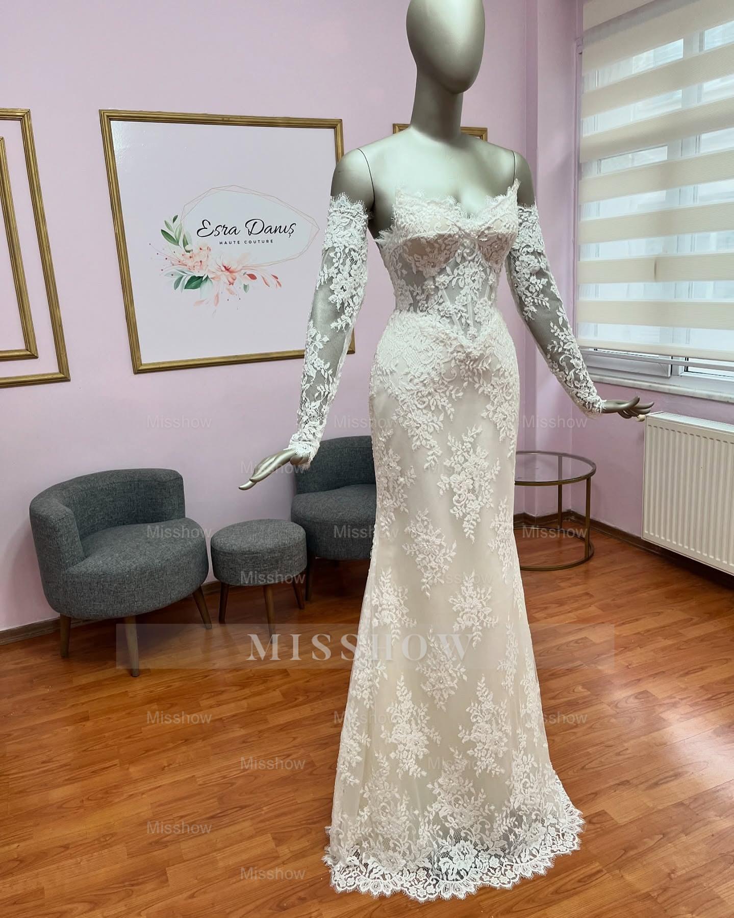 Vintage Ivory Sweetheart Long-Sleeve Mermaid Wedding Dress with Appliques