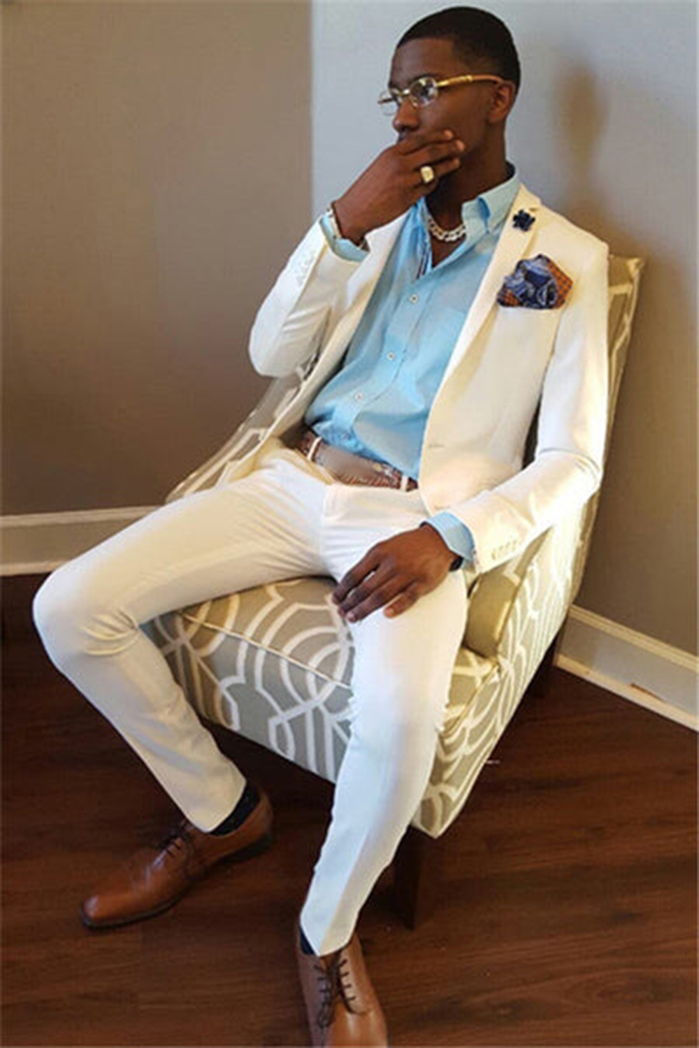 Slim Fit Two-Piece Prom Suit with Notched Lapel for Men in White