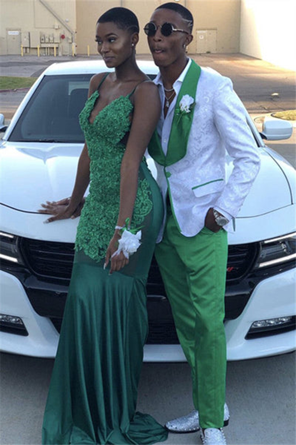 Men's 2-Piece Prom Suits with White and Green Jacquard Shawl Lapels