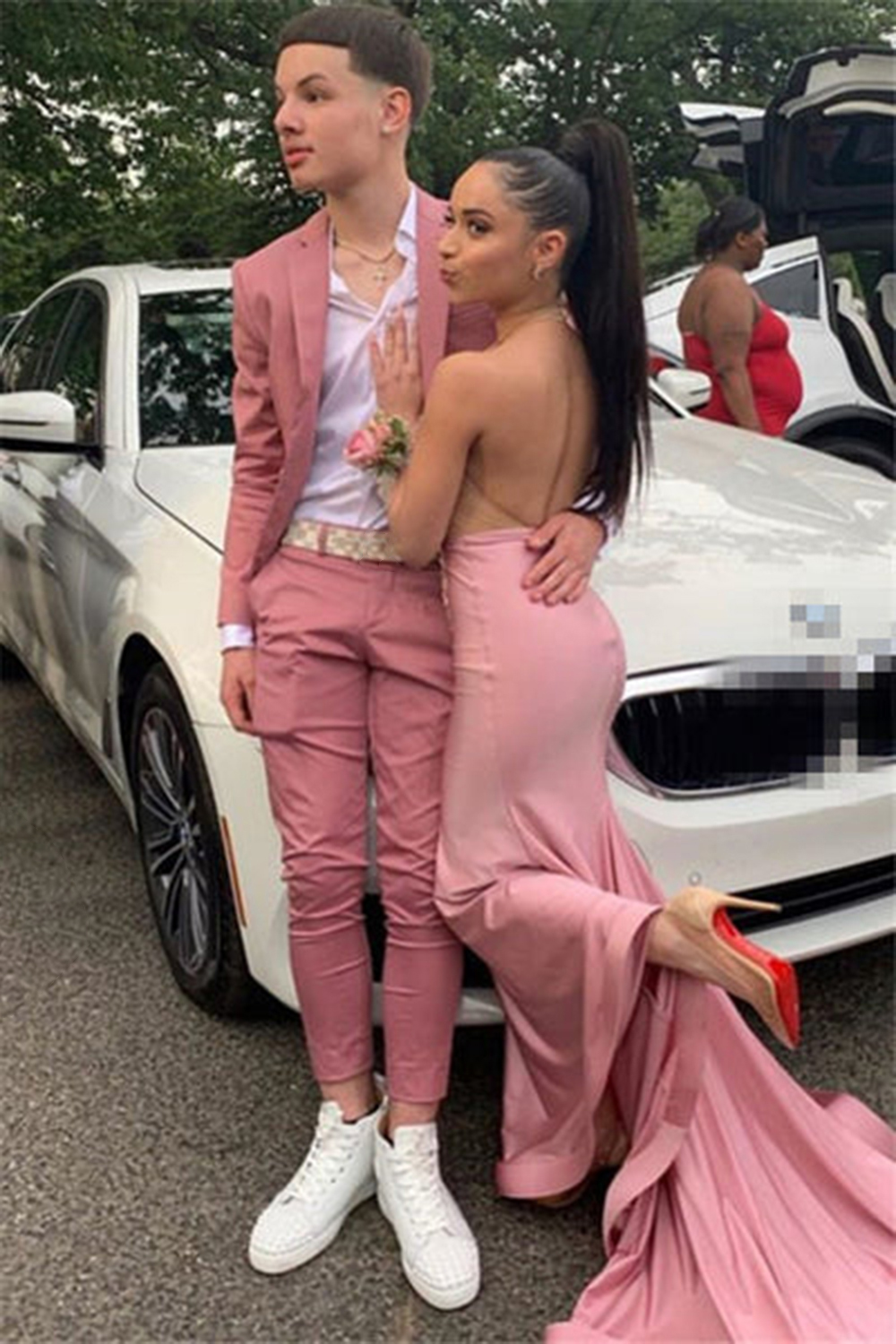 Men's Prom Suits in Pink with Slim Fit and Notched Lapel 2-Piece