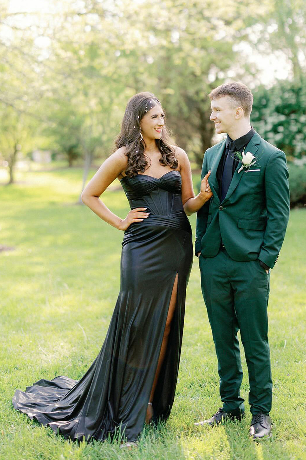 Men's Dark Green Prom Suits with Notched Lapel and One Button 2-Piece Set