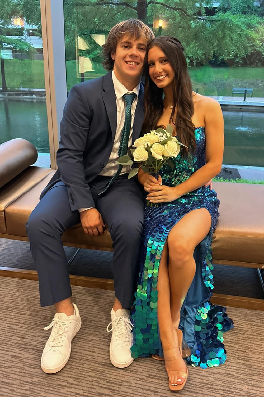 Dark Navy Formal Men's Prom Suit with Notched Lapel 2-Piece