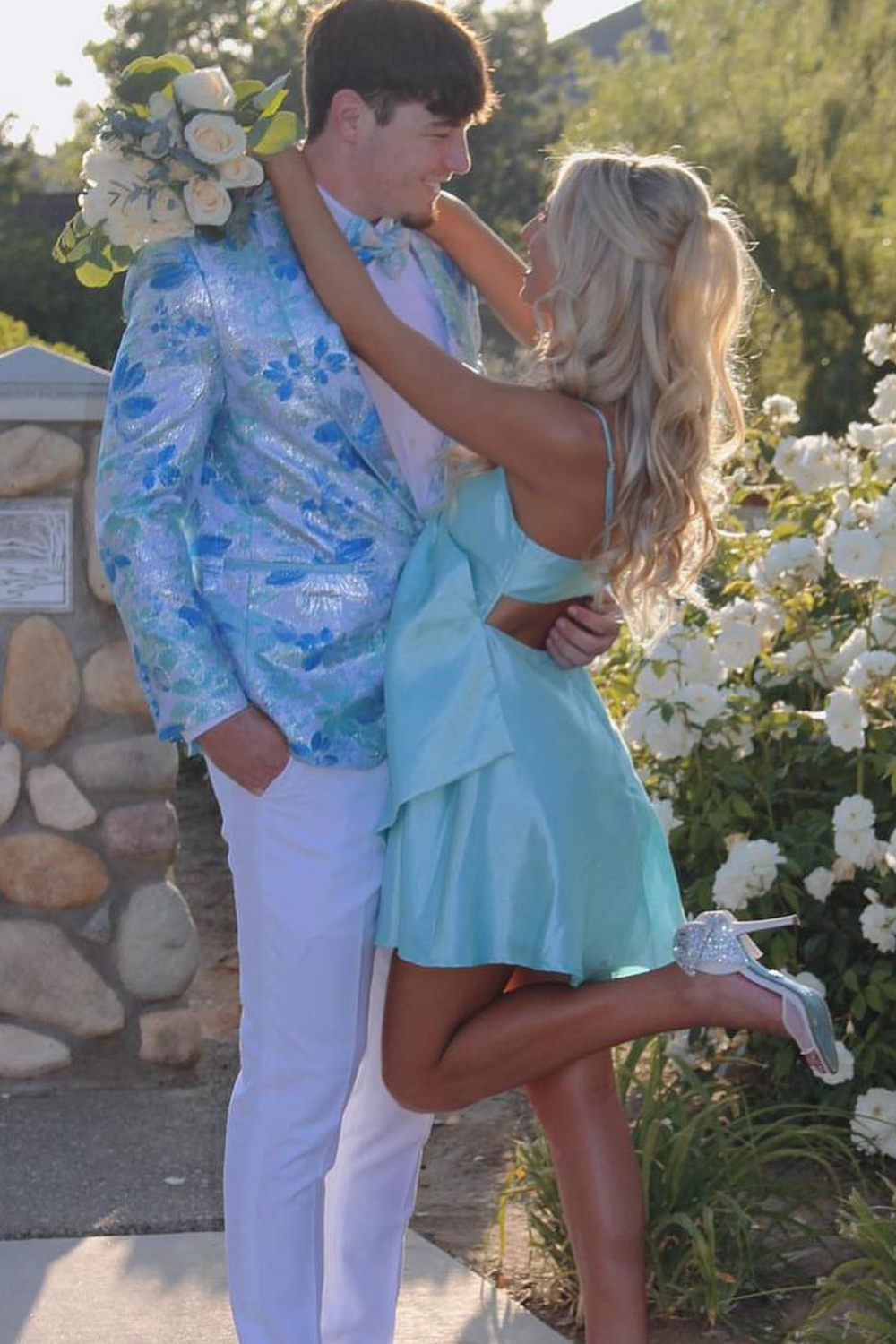 Light Blue Sparkle Shawl Collar Single-Button Two-Piece Prom Suit for Men