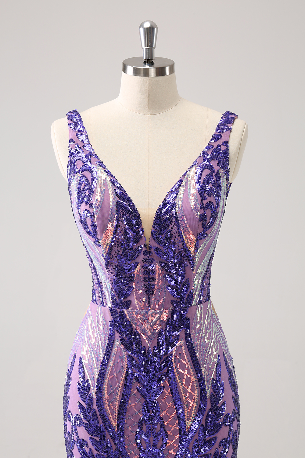 Sparkly Dark Purple V Neck Bodycon Sequins Cocktail Dress