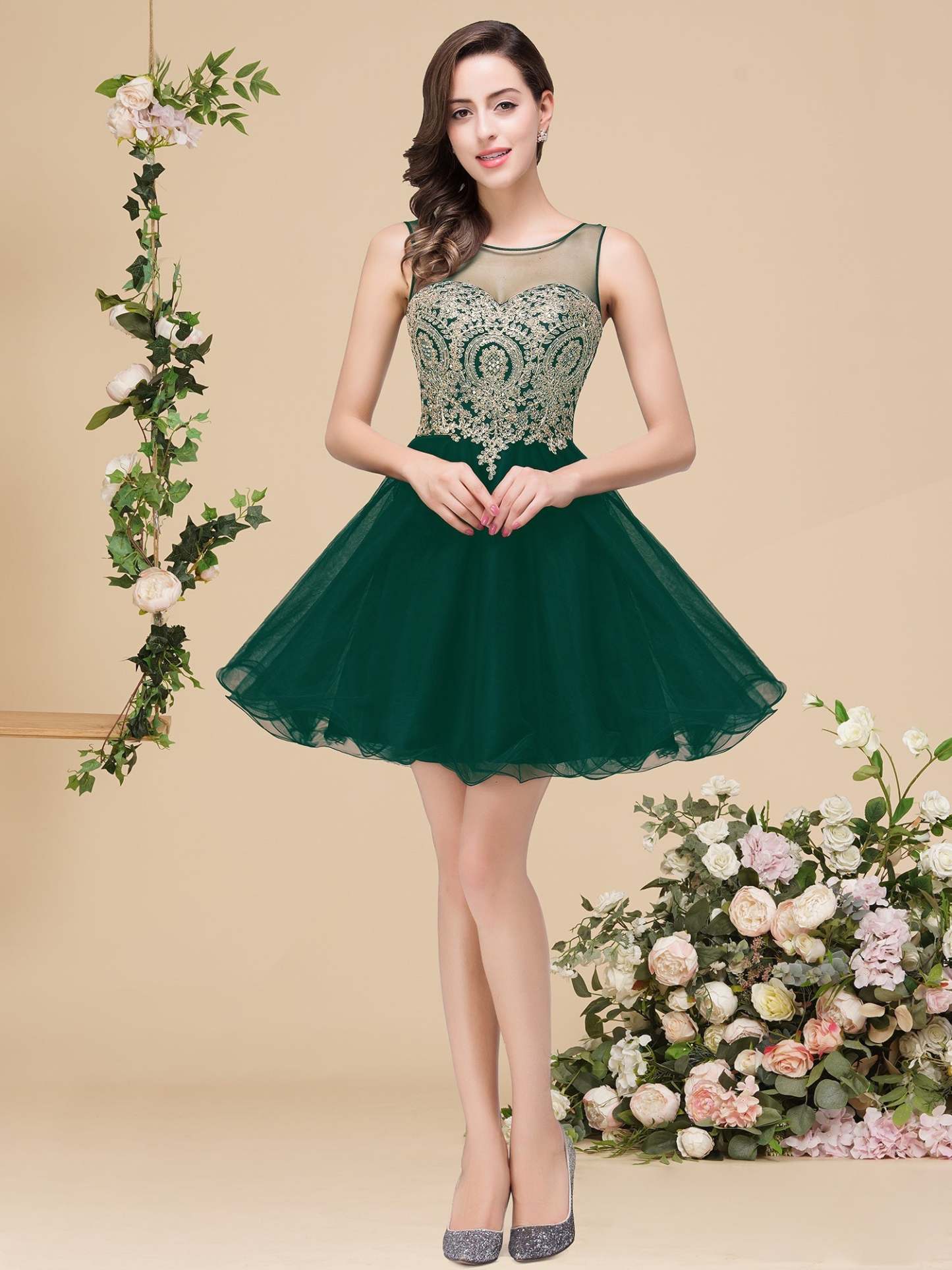 A-line Crew Short Sleeveless Appliques Prom Dresses