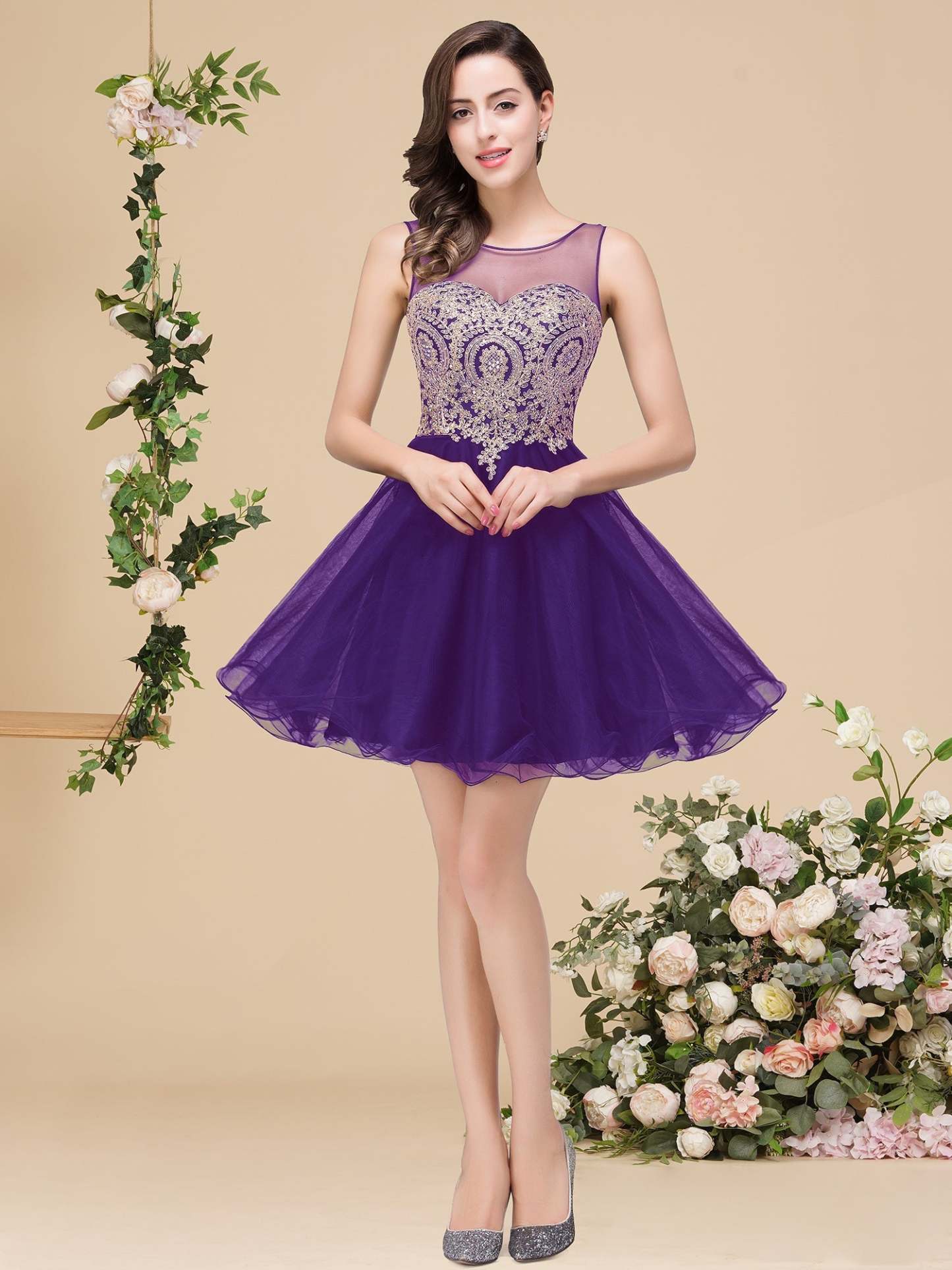A-line Crew Short Sleeveless Appliques Prom Dresses