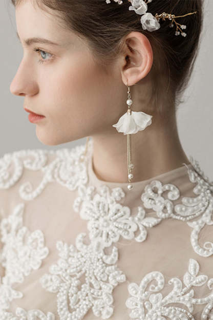 Bridal Headband Earrings with Beaded Flowers