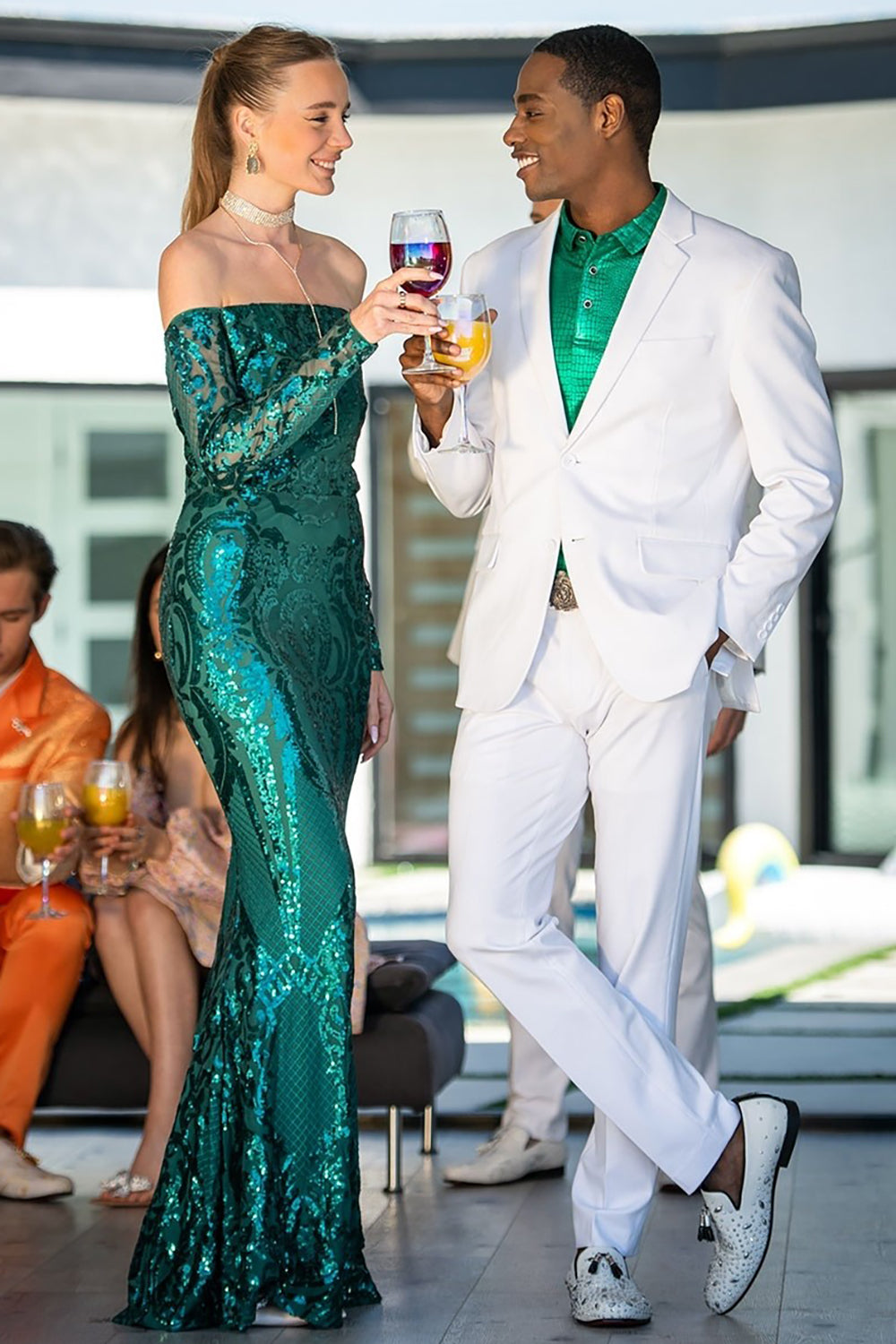 Men's Prom Suits with White Notched Lapel in 2 Pieces