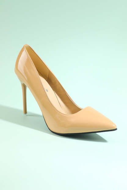 Pointed Heels with Elegant Design
