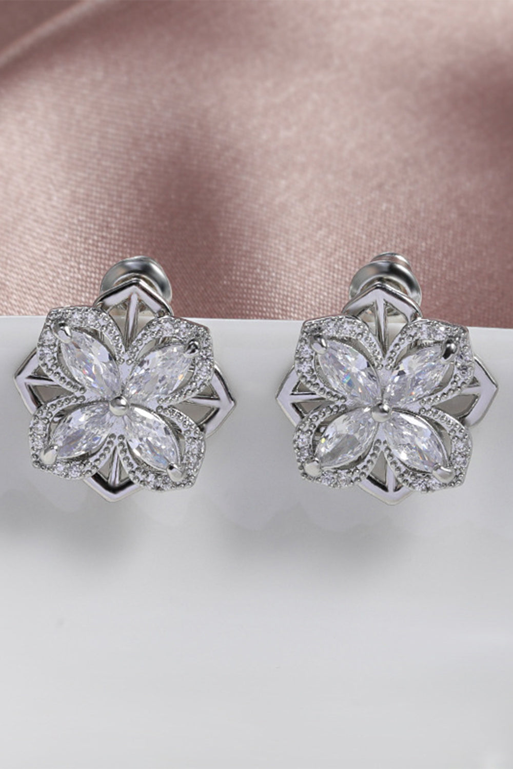 Beaded Earrings with Four Leaf Clovers