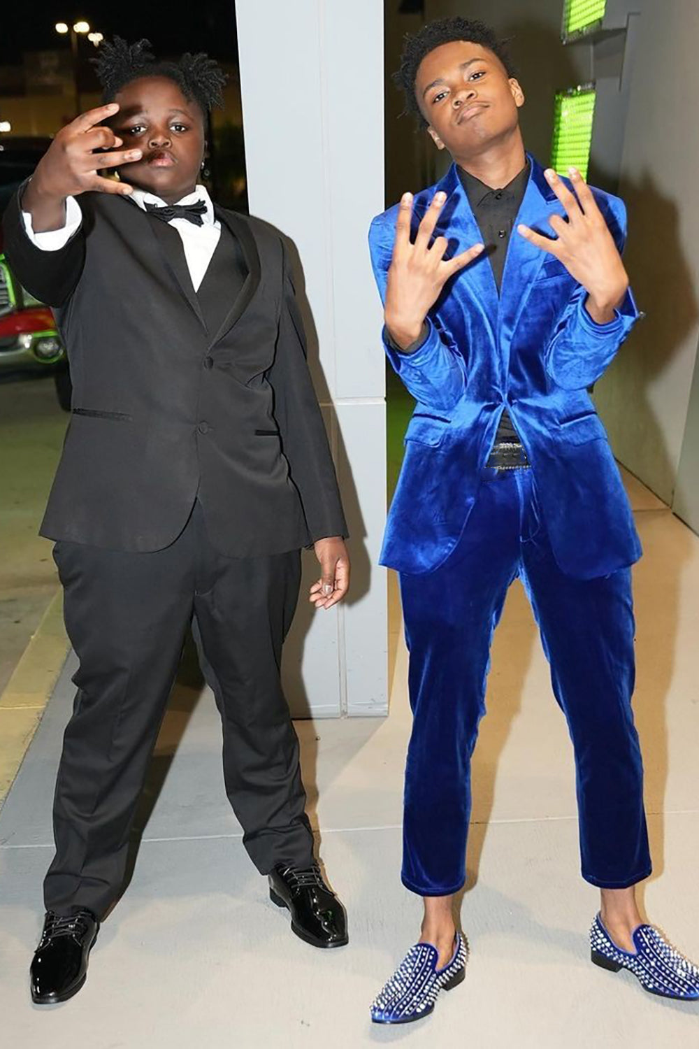 Men's Royal Blue Prom Suit with Peak Lapel 2-Piece Set