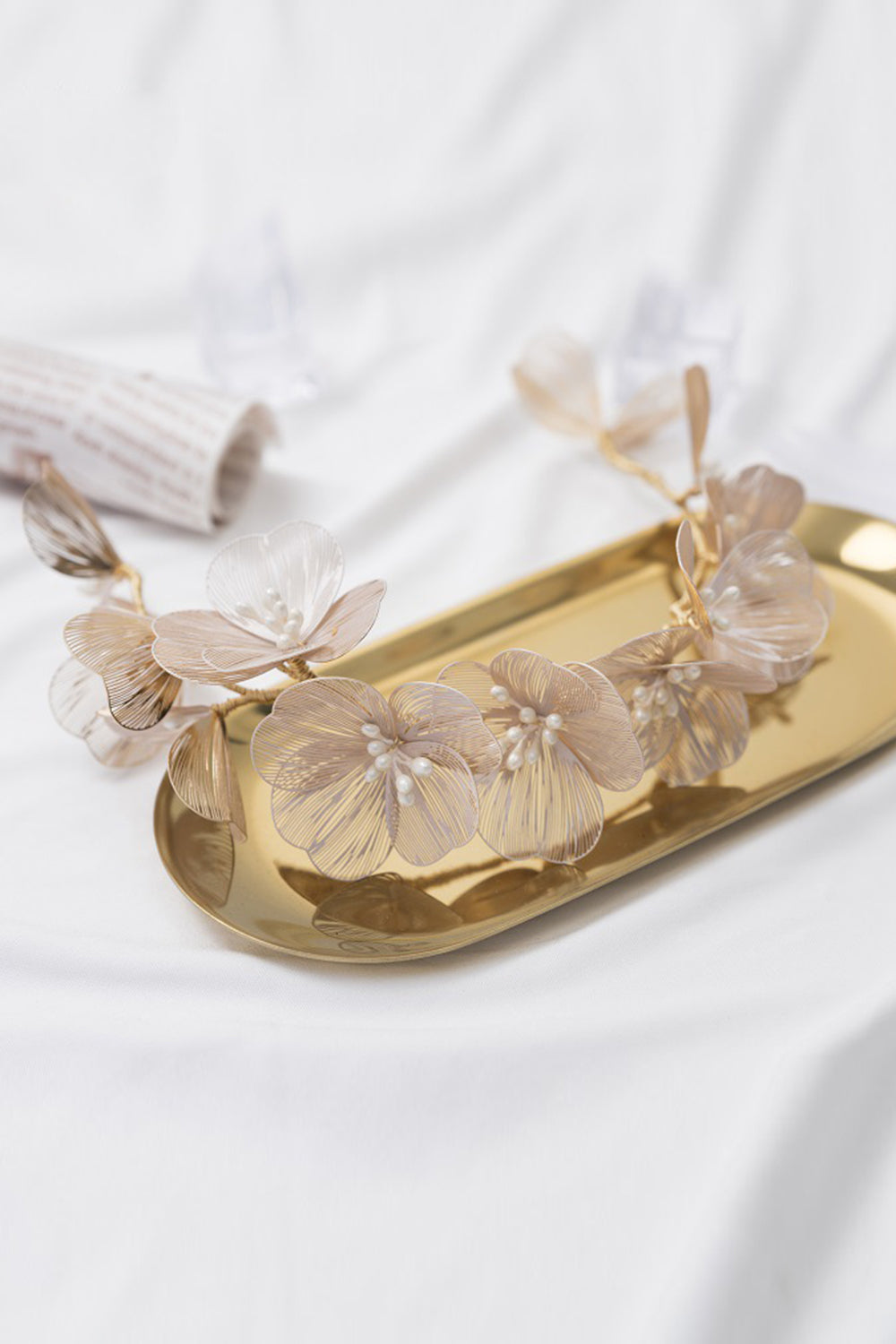 Headband with Pearl Flowers in Champagne