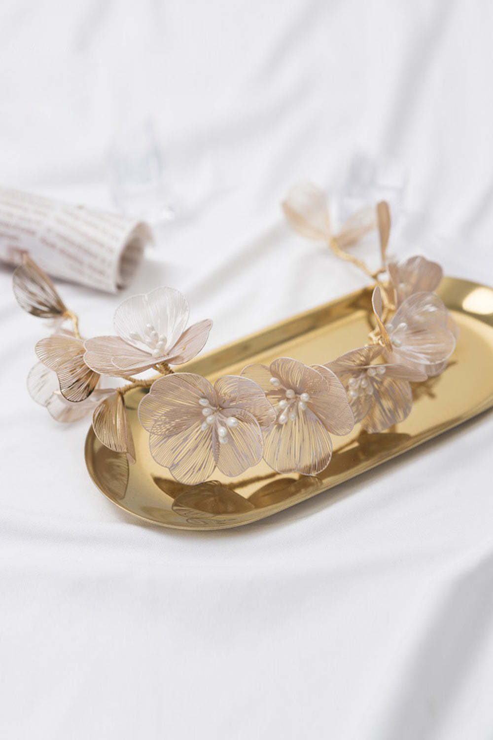 Headband with Pearl Flowers in Champagne