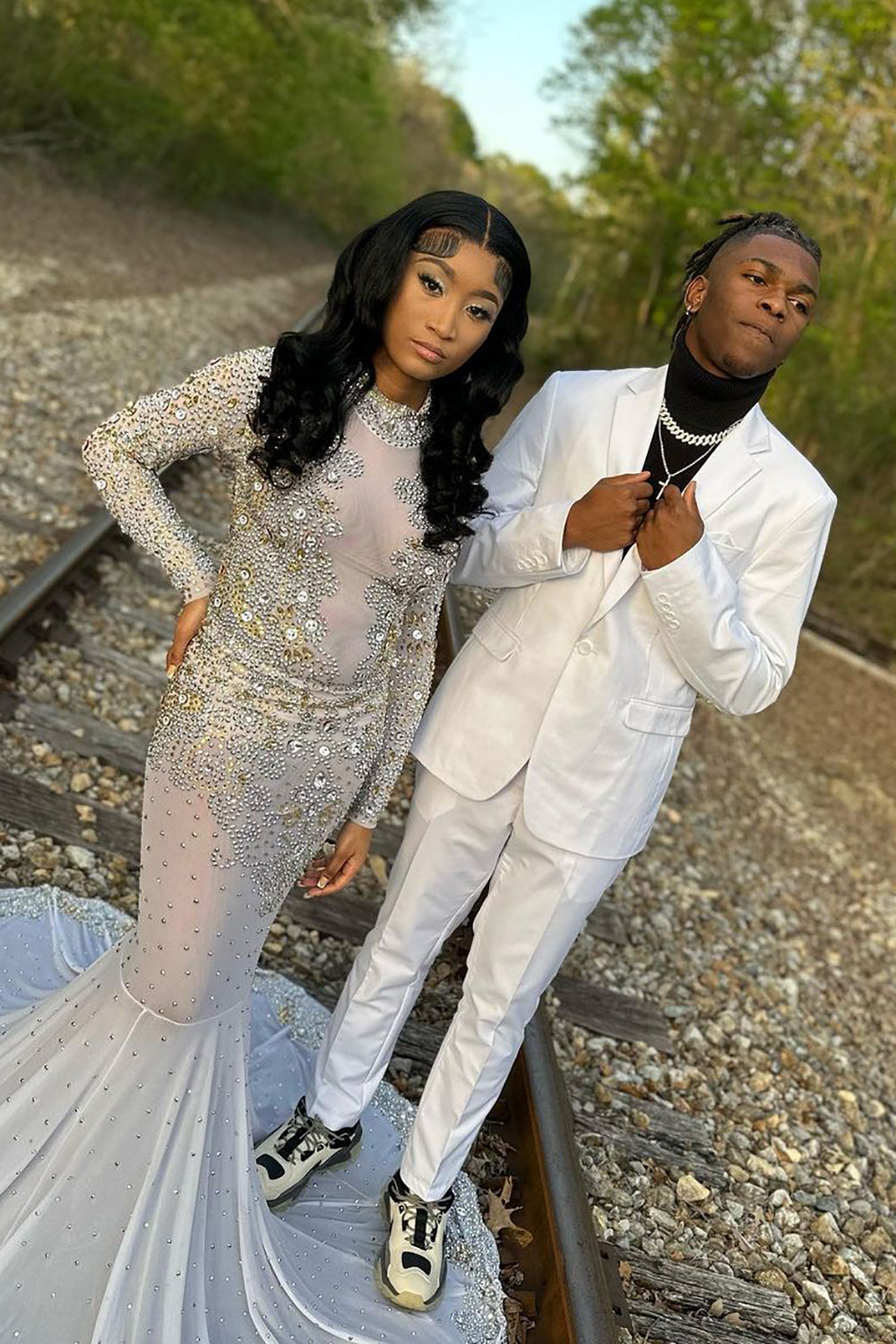 White Men's Prom Suits with Slim Fit Notched Lapel