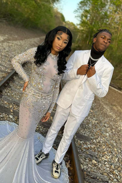 White Men's Prom Suits with Slim Fit Notched Lapel