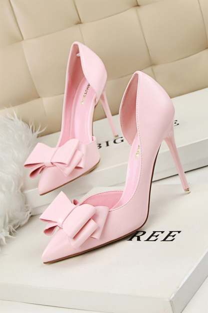 Pointed Hollow Side High Heels with Sweet Bow