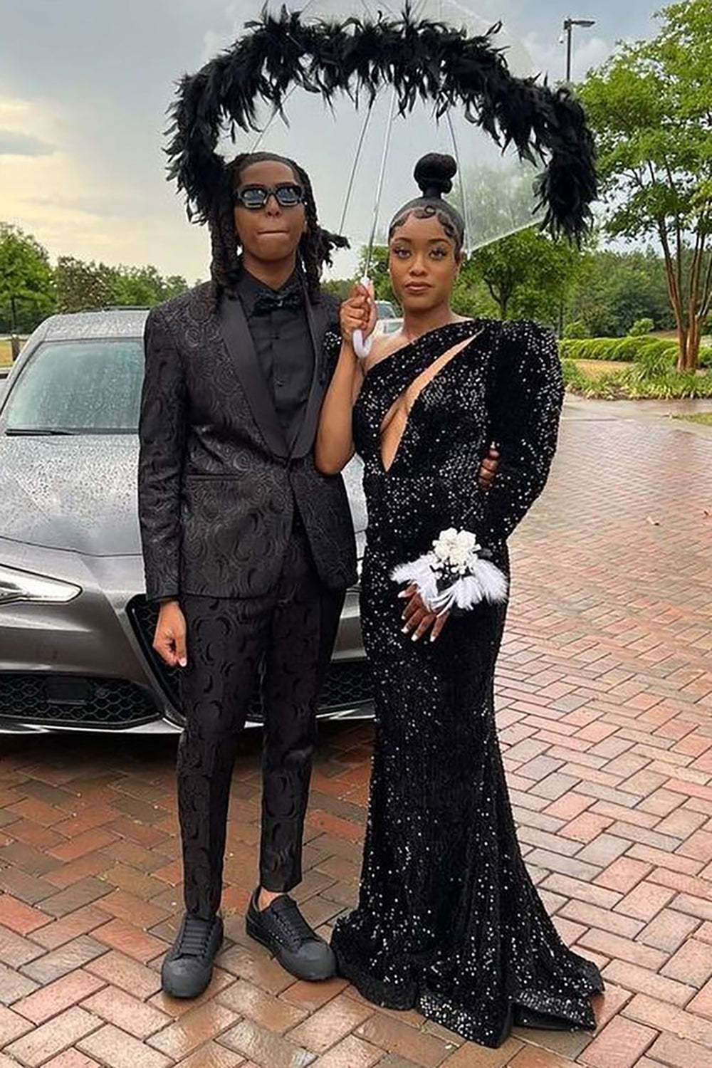 Men's Prom Suits in Black Shawl Lapel Jacquard 2-Piece Set