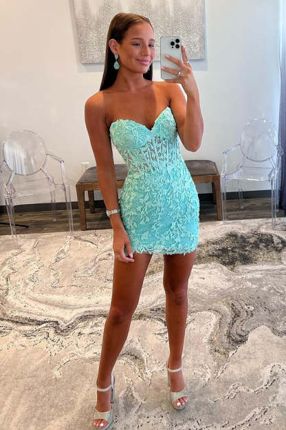 Sheath Sweetheart Light Purple Corset Cocktail Dress With Appliques