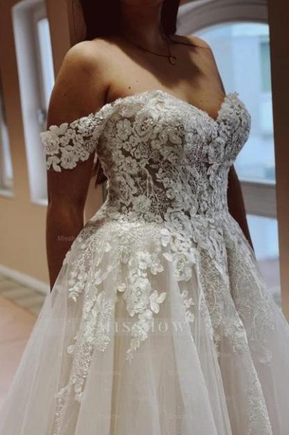 Charming Off the Shoulder Strapless A-Line Lace Tulle Wedding Dress