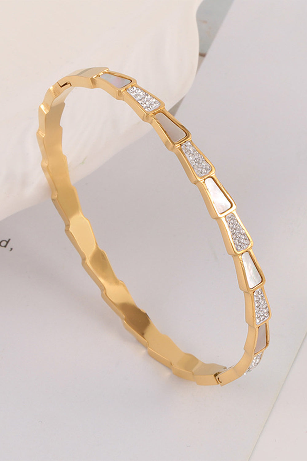 Bracelet Crafted from Snake Bone Shell