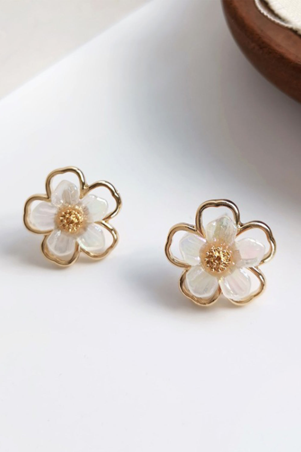 Earrings with White Floral Design