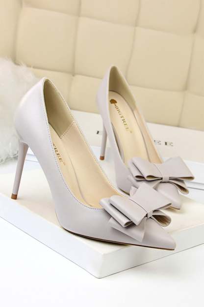 Pointy Pink Stiletto Heels Featuring Bows