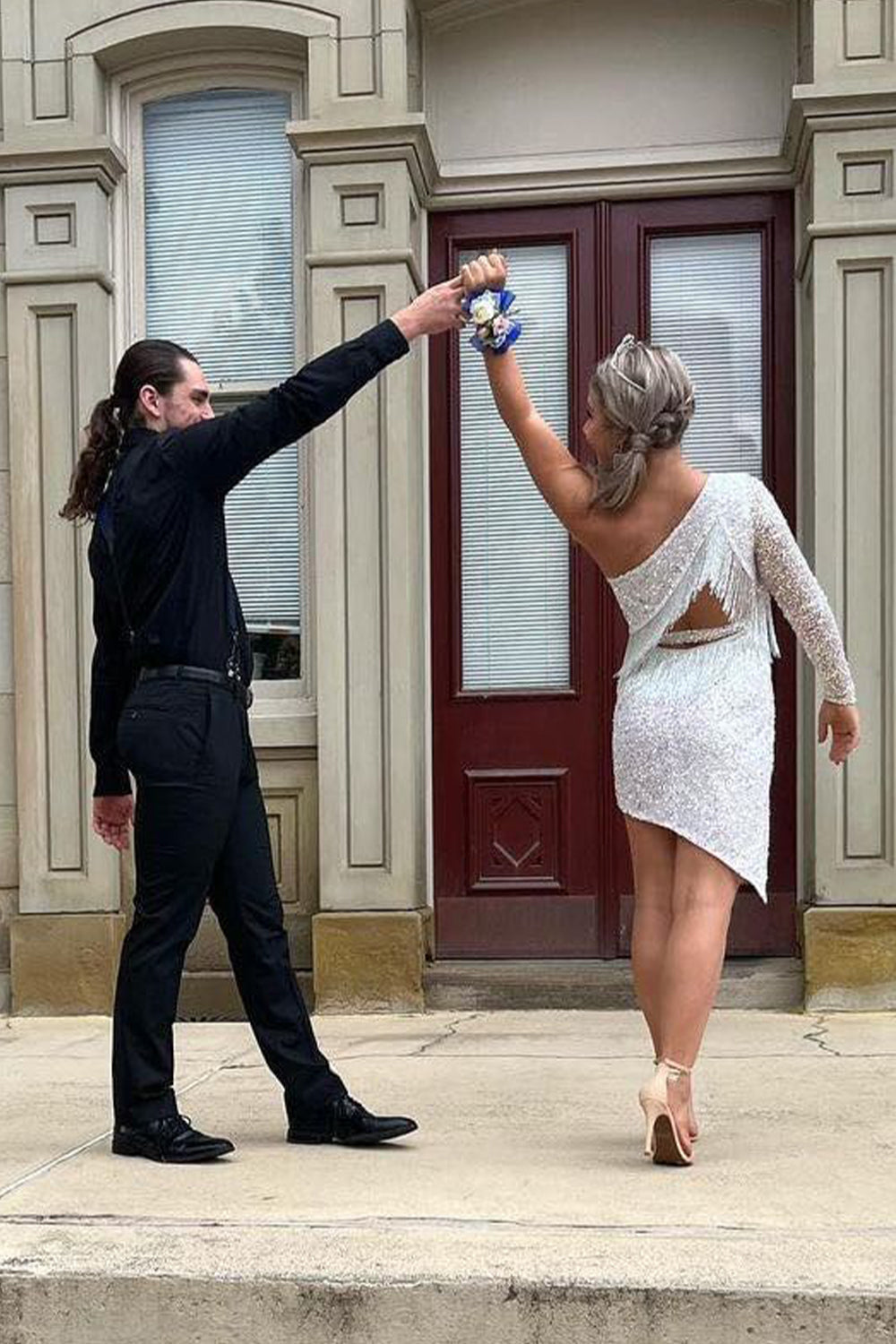 Sparkly Sheath One Shoulder Sky Blue Sequins Short Cocktail Dress With Fringes