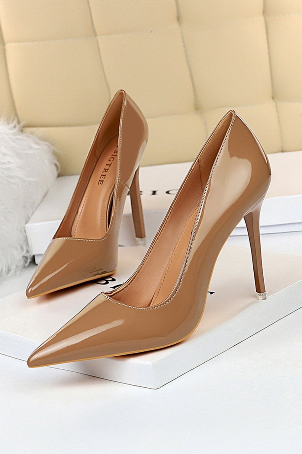 Pointy Stiletto Heels in Khaki