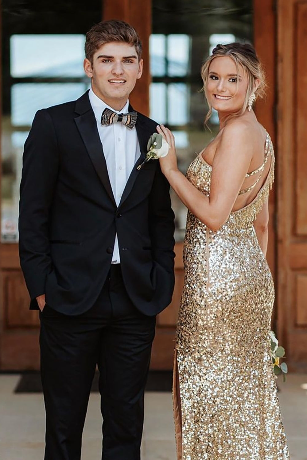 Black One-Button Men's Prom Suit with Slim Fit Notched Lapel