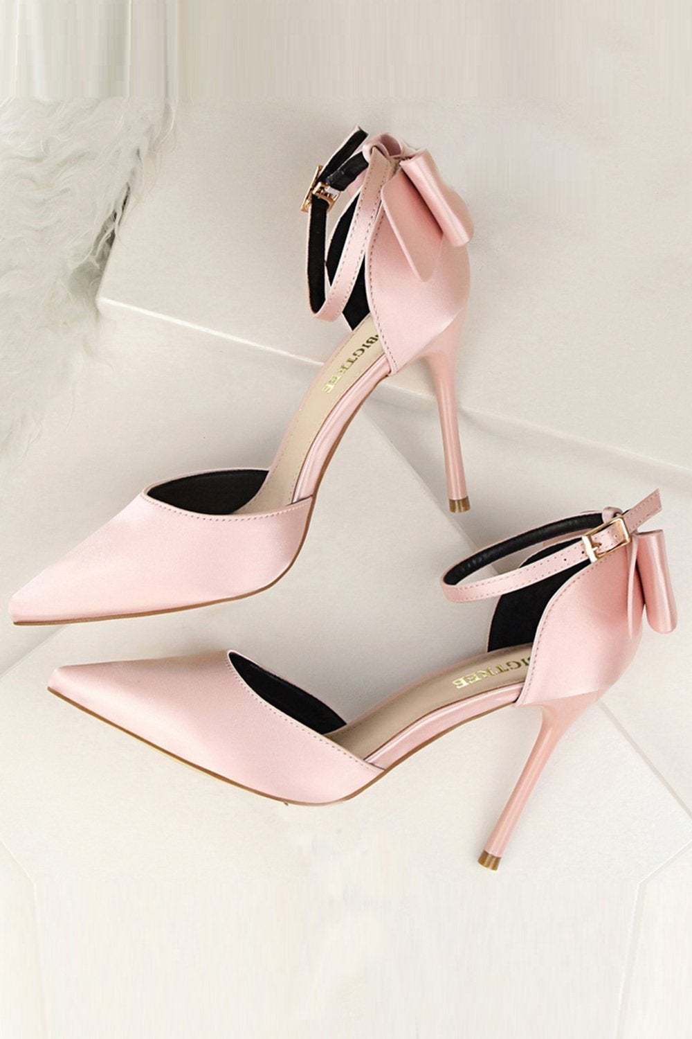 Prom Heels in Burgundy Satin Featuring a Bowknot
