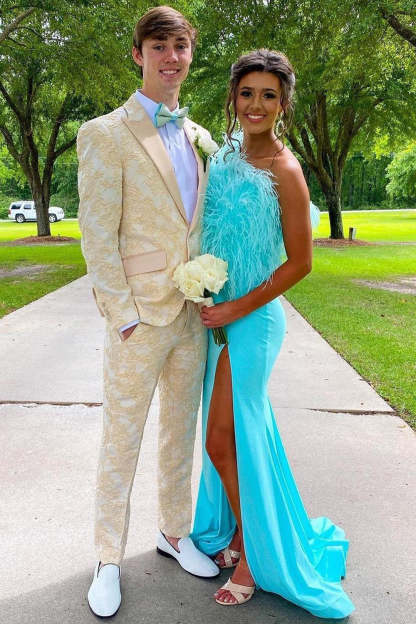 Men's Light Yellow Jacquard Prom Suits with Peak Lapel and Two Buttons