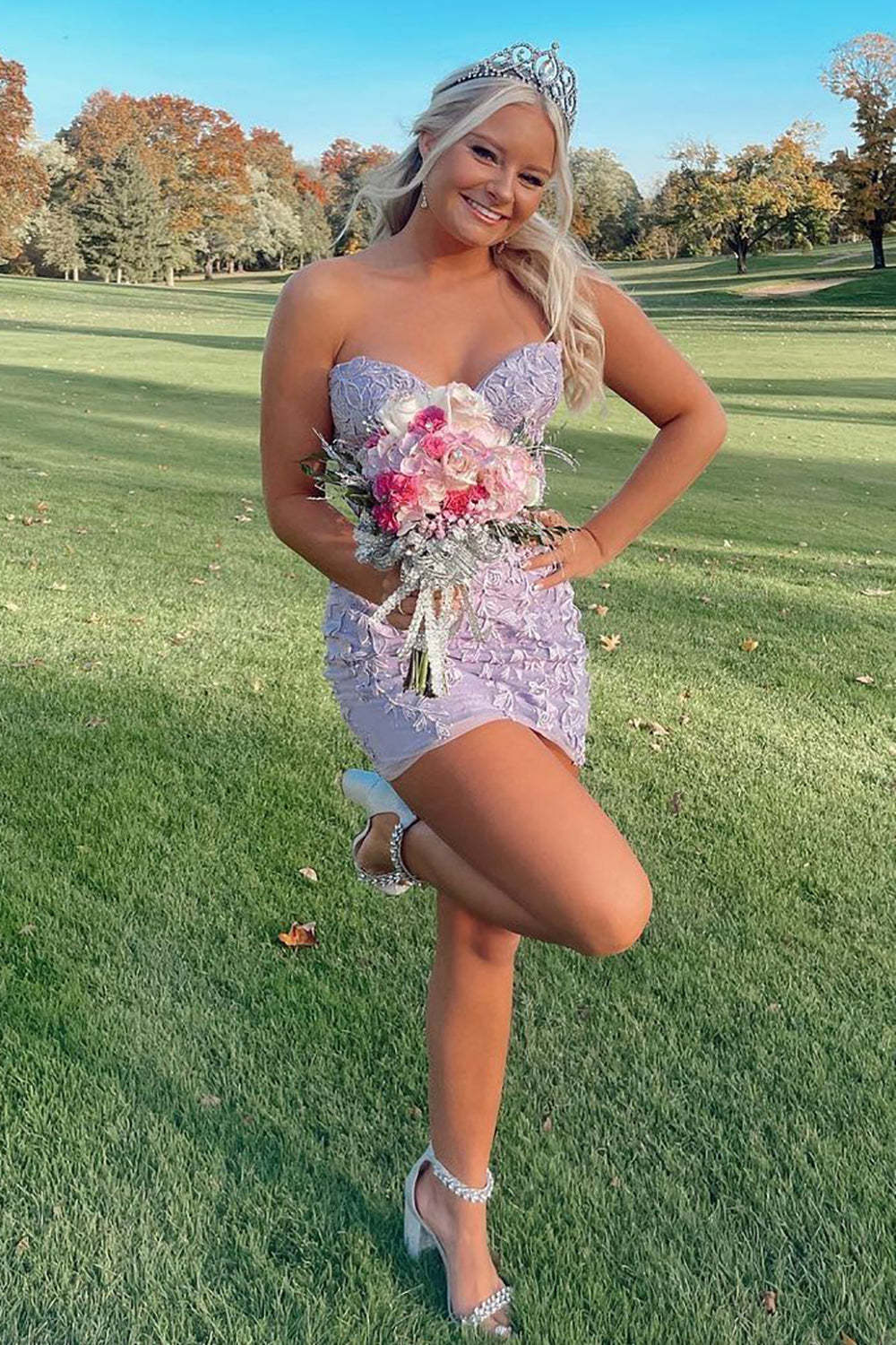 Bodycon Sweetheart Pink Corset Cocktail Dress With Appliques