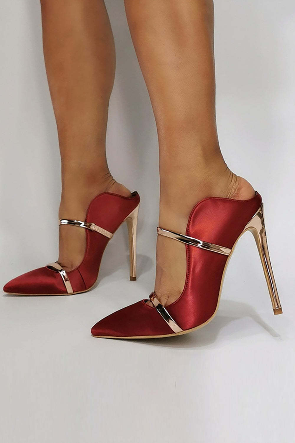Solid Pointed Toe Stiletto Shoes in Burgundy